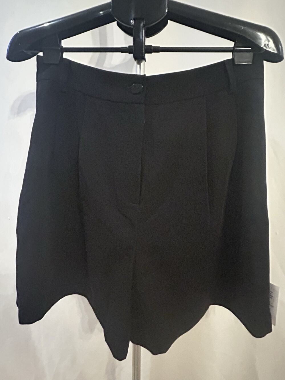 NWT TopShop Black Shorts Women's size- 10